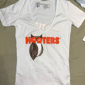 Real Hooter’s Girl shirt short sleeves XS
